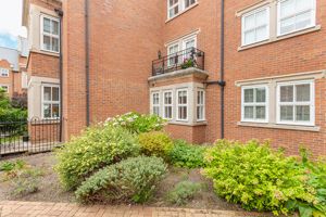 Photo 18- click for photo gallery